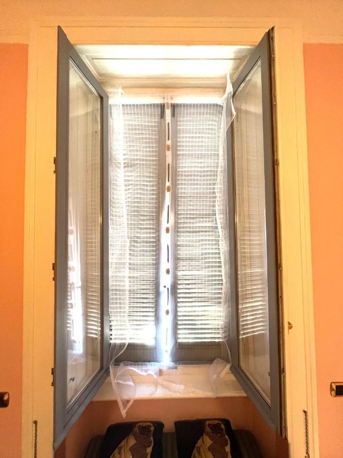 Appartement Elegante Casa Liberty à Milan Extérieur photo