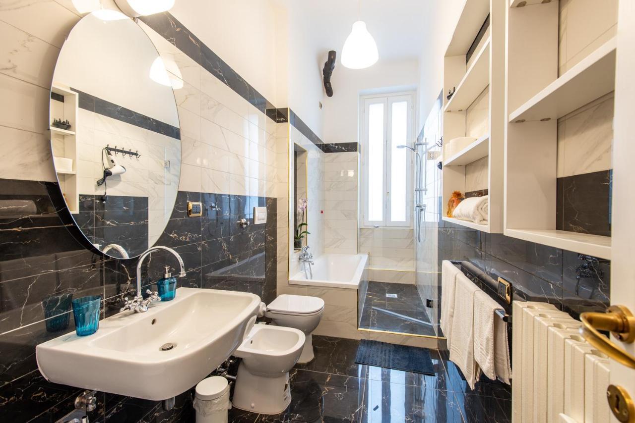 Appartement Elegante Casa Liberty à Milan Extérieur photo