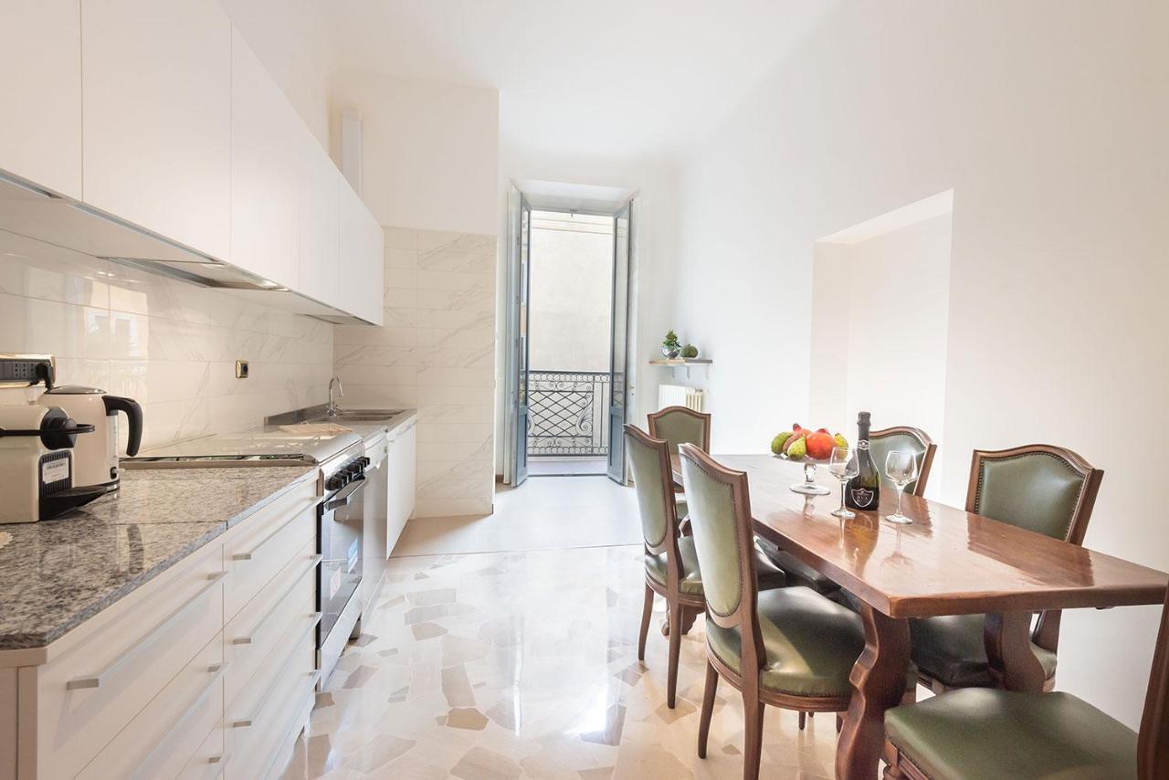 Appartement Elegante Casa Liberty à Milan Extérieur photo