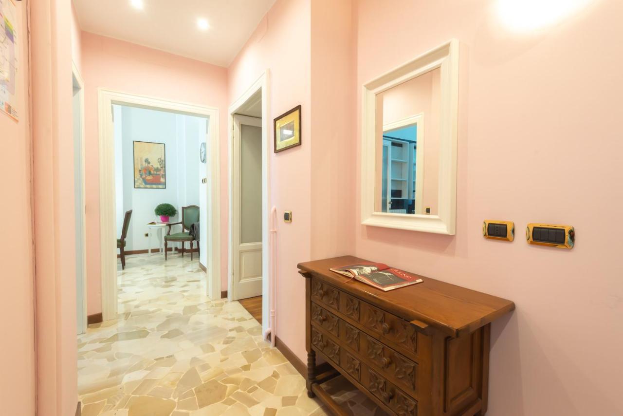 Appartement Elegante Casa Liberty à Milan Extérieur photo
