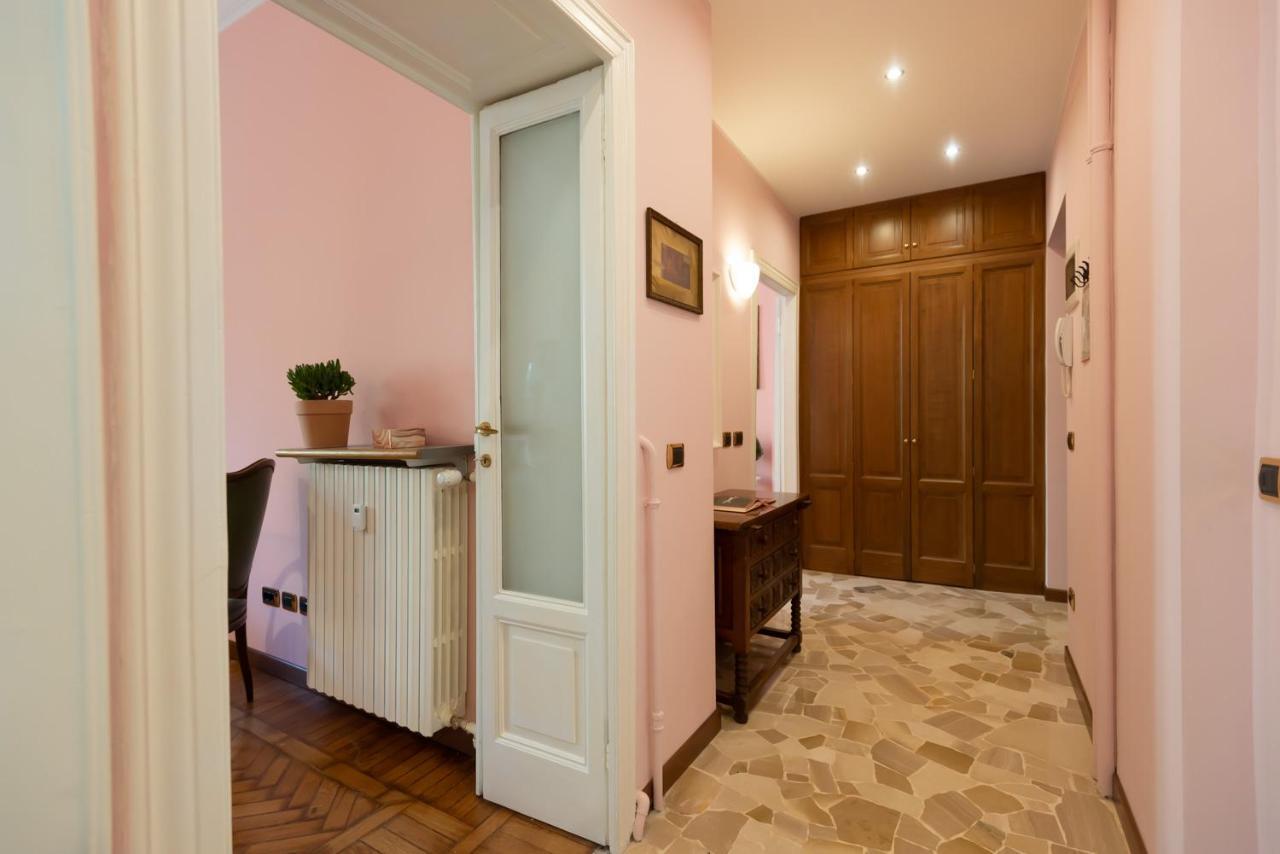 Appartement Elegante Casa Liberty à Milan Extérieur photo